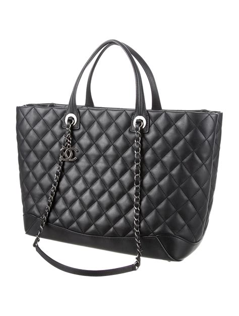 chanel quilting tote handbags|large zipped shopping bag Chanel.